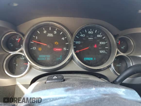 2011 Chevrolet Silverado 2500HD LT с VIN 1GC1KXC8XBF101250, выставлен на аукционе Copart как лот 71285445 с пробегом 222 062 миль миль и Списание • Salvage title. История ставок и продаж доступна на DreamBid. Изображение 9.