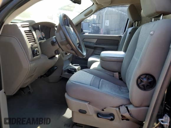 2007 Dodge 1500 SLT with VIN 1D7HU18257S162150, listed as a Copart auction lot 71727375 with 235,472 mi miles and Salvage title. Bid and sale history available at DreamBid. Image 7.