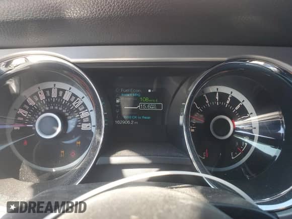 2013 Ford Mustang GT z VIN 1ZVBP8CF9D5235909, wystawiony jako Copart lot #86242725 z przebiegiem 162 906 mil mil oraz Szkoda całkowita • Salvage title. Historia ofert i sprzedaży dostępna na DreamBid. Obrazek 9.