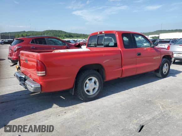 1997 Dodge Dakota с VIN 1B7GL23X0VS113002, выставлен на аукционе Copart как лот 61896685 с пробегом 141 685 миль миль и Списание • Salvage title. История ставок и продаж доступна на DreamBid. Изображение 3.
