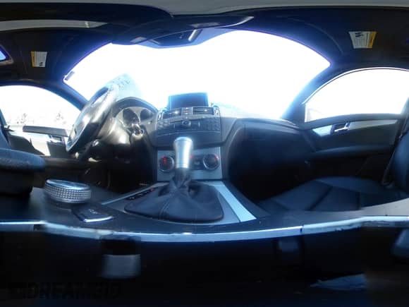 2009 Mercedes-Benz C 300 Sport с VIN WDDGF54X49F229539, выставлен на аукционе IAAI как лот 43336950 с пробегом 229 795 миль миль и . История ставок и продаж доступна на DreamBid. Изображение 18.