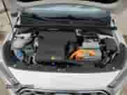 2020 Hyundai Ioniq SE с VIN KMHC75LC9LU188294, выставлен на аукционе Copart как лот 41082754 с пробегом 50 162 миль миль и . История ставок и продаж доступна на DreamBid. Изображение 12.