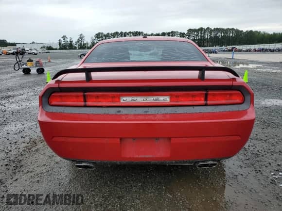 2013 Dodge Challenger Rallye Redline с VIN 2C3CDYAG8DH511215, выставлен на аукционе Copart как лот 68700435 с пробегом 161 843 миль миль и Списание • Salvage title. История ставок и продаж доступна на DreamBid. Изображение 6.
