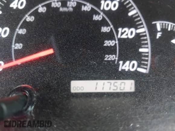 2005 Toyota Camry LE with VIN 4T1BE30K35U060993, listed as a IAAI auction lot 42773927 with 117,501 mi miles and . Bid and sale history available at DreamBid. Image 15.