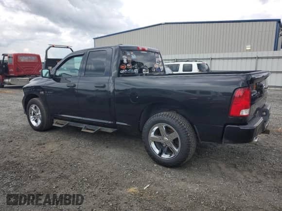 2017 Ram 1500 Express z VIN 1C6RR7FT5HS845554, wystawiony jako Copart lot #65987834 z przebiegiem 108 604 mil mil oraz Szkoda całkowita • Salvage title. Historia ofert i sprzedaży dostępna na DreamBid. Obrazek 2.