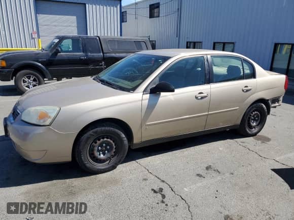 2007 Chevrolet Malibu 1LS с VIN 1G1ZS58F17F315851, выставлен на аукционе Copart как лот 67970315 с пробегом 83 315 миль миль и Списание • Salvage title. История ставок и продаж доступна на DreamBid. Изображение 1.