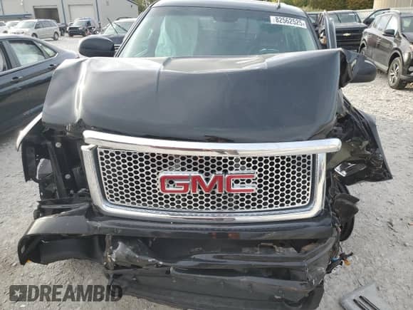 2012 GMC Sierra 1500 Denali with VIN 3GTP2XE22CG172039, listed as a Copart auction lot 82562525 with 217,758 mi miles and Clean title. Bid and sale history available at DreamBid. Image 11.