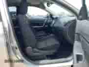 2021 Mitsubishi Outlander ES z VIN JA4APUAU8MU001012, wystawiony jako IAAI lot #42541024 z przebiegiem 77 642 mil mil oraz . Historia ofert i sprzedaży dostępna na DreamBid. Obrazek 5.