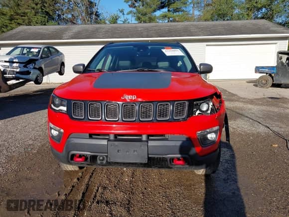 2018 Jeep Compass Trailhawk с VIN 3C4NJDDB3JT356310, выставлен на аукционе IAAI как лот 43358093 с пробегом 100 479 миль миль и . История ставок и продаж доступна на DreamBid. Изображение 12.