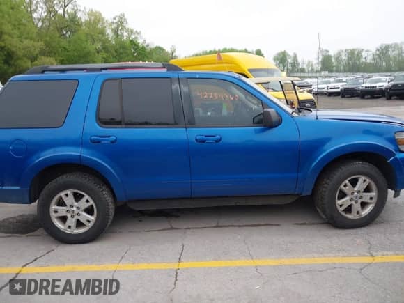 2010 Ford Explorer with VIN 1FMEU7D8XAUA09684, listed as a IAAI auction lot 42254360 with 106,736 mi miles and . Bid and sale history available at DreamBid. Image 13.