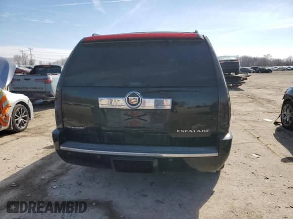 2009 Cadillac Escalade with VIN 1GYFK13279R101904, listed as a Copart auction lot 46648105 with 135,965 mi miles and Clean title. Bid and sale history available at DreamBid. Image 6.