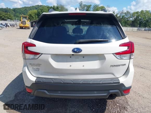 2021 Subaru Forester Limited z VIN JF2SKAUC0MH487626, wystawiony jako IAAI lot #43062203 z przebiegiem 80 308 mil mil oraz . Historia ofert i sprzedaży dostępna na DreamBid. Obrazek 16.