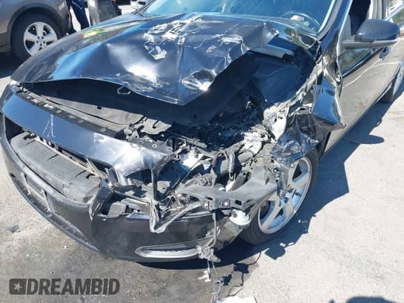 2012 Volvo S60 T5 с VIN YV1622FSXC2093928, выставлен на аукционе IAAI как лот 42684244 с пробегом 121 791 миль миль и . История ставок и продаж доступна на DreamBid. Изображение 6.
