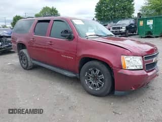 2010 Chevrolet Suburban LT с VIN 1GNUKJE31AR129860, выставлен на аукционе IAAI как лот 42376828 с пробегом Не указан миль и . История ставок и продаж доступна на DreamBid. Изображение 1.