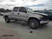 2003 Chevrolet Silverado 1500HD LS с VIN 1GCGC13U33F239621, выставлен на аукционе Copart как лот 71950024 с пробегом Не указан миль и Списание • Salvage title. История ставок и продаж доступна на DreamBid. Изображение 4.