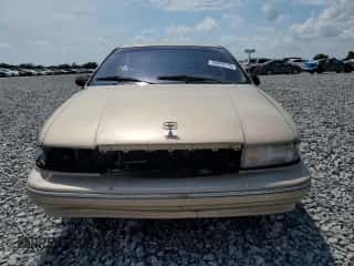 1996 Chevrolet Caprice 1SA Special Value with VIN 1G1BL52P8TR118975, listed as a Copart auction lot 55893115 with Not provided miles and Non repairable. Bid and sale history available at DreamBid. Image 5.