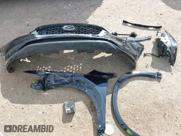 2025 Mazda CX-5 S Preferred z VIN JM3KFBCL5S0695658, wystawiony jako IAAI lot #43301142 z przebiegiem Nie podano mil oraz . Historia ofert i sprzedaży dostępna na DreamBid. Obrazek 11.