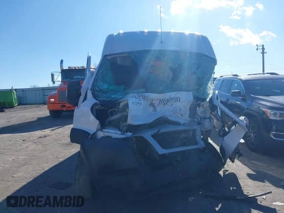 2020 Ram ProMaster Cargo z VIN 3C6TRVBG8LE127219, wystawiony jako IAAI lot #41229938 z przebiegiem Nie podano mil oraz . Historia ofert i sprzedaży dostępna na DreamBid. Obrazek 12.