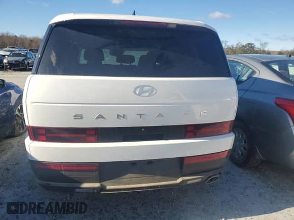 2024 Hyundai Santa Fe SE z VIN 5NMP14GL4RH049850, wystawiony jako Copart lot #81987004 z przebiegiem 2 897 mil mil oraz Szkoda całkowita • Salvage title. Historia ofert i sprzedaży dostępna na DreamBid. Obrazek 6.