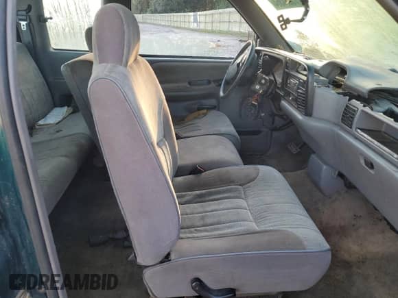 1996 Dodge 1500 с VIN 3B7HC13Y3TG182715, выставлен на аукционе Copart как лот 75894364 с пробегом 195 503 миль миль и Списание • Salvage title. История ставок и продаж доступна на DreamBid. Изображение 7.
