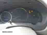 2006 Toyota Sienna XLE z VIN 5TDZA22C36S580227, wystawiony jako IAAI lot #43320123 z przebiegiem 328 503 mil mil oraz . Historia ofert i sprzedaży dostępna na DreamBid. Obrazek 7.