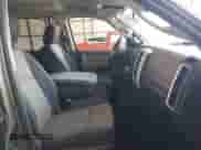 2010 Dodge 1500 ST z VIN 1D7RB1CP7AS115416, wystawiony jako IAAI lot #42695502 z przebiegiem 231 909 mil mil oraz . Historia ofert i sprzedaży dostępna na DreamBid. Obrazek 5.