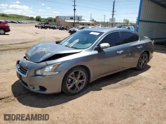 2014 Nissan Maxima SV z VIN 1N4AA5AP5EC914248, wystawiony jako Copart lot #57166445 z przebiegiem 71 808 mil mil oraz Szkoda całkowita • Salvage title. Historia ofert i sprzedaży dostępna na DreamBid. Obrazek 1.
