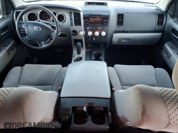 2012 Toyota Tundra z VIN 5TFRU5F1XCX027582, wystawiony jako Copart lot #85649634 z przebiegiem 267 030 mil mil oraz Szkoda całkowita • Salvage title. Historia ofert i sprzedaży dostępna na DreamBid. Obrazek 8.