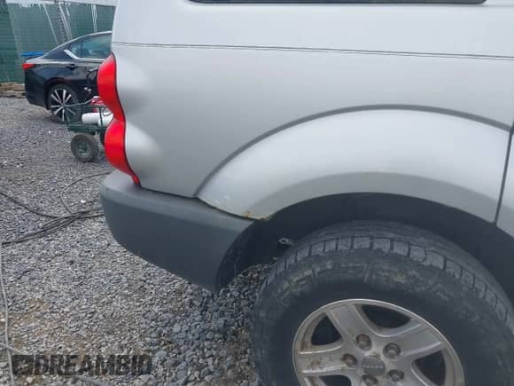 2004 Dodge Durango SLT with VIN 1D4HB48N74F101174, listed as a IAAI auction lot 42796669 with 166,797 mi miles and . Bid and sale history available at DreamBid. Image 13.