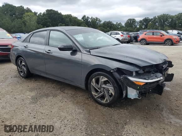 2025 Hyundai Elantra SEL Sport с VIN KMHLM4DG3SU019097, выставлен на аукционе Copart как лот 84553665 с пробегом 15 326 миль миль и Чистый • Clean title. История ставок и продаж доступна на DreamBid. Изображение 4.