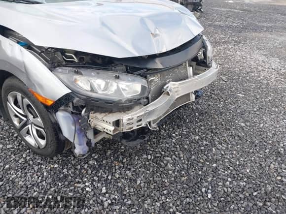 2016 Honda Civic LX с VIN 19XFC2F55GE023419, выставлен на аукционе IAAI как лот 43398004 с пробегом 250 308 миль миль и . История ставок и продаж доступна на DreamBid. Изображение 6.