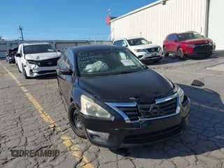 2015 Nissan Altima S с VIN 1N4AL3AP8FN384572, выставлен на аукционе IAAI как лот 43360664 с пробегом 259 312 миль миль и . История ставок и продаж доступна на DreamBid. Изображение 1.