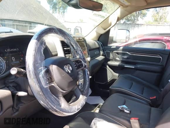 2019 Ram 1500 Laramie with VIN 1C6RREJT9KN616036, listed as a IAAI auction lot 42670299 with 74,819 mi miles and . Bid and sale history available at DreamBid. Image 17.