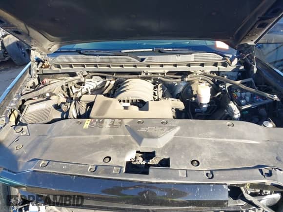 2017 Chevrolet Silverado 1500 LTZ z VIN 3GCUKSEJ2HG286384, wystawiony jako IAAI lot #40919828 z przebiegiem 105 537 mil mil oraz . Historia ofert i sprzedaży dostępna na DreamBid. Obrazek 10.