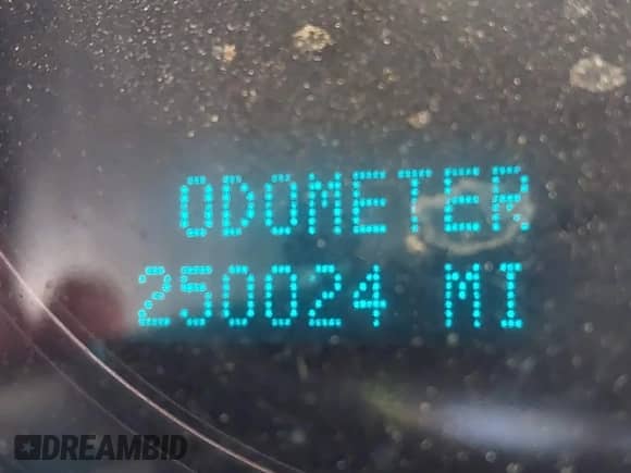 2012 Chevrolet Silverado 1500 LT z VIN 1GCRKSE71CZ282460, wystawiony jako IAAI lot #43475158 z przebiegiem 250 024 mil mil oraz . Historia ofert i sprzedaży dostępna na DreamBid. Obrazek 7.