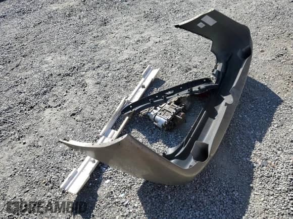 2003 Honda Accord LX с VIN 1HGCM66363A015527, выставлен на аукционе Copart как лот 60977685 с пробегом 219 554 миль миль и Списание • Salvage title. История ставок и продаж доступна на DreamBid. Изображение 12.