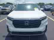 2025 Honda Pilot EX-L с VIN 5FNYG2H49SB023153, выставлен на аукционе IAAI как лот 42363140 с пробегом 19 631 миль миль и . История ставок и продаж доступна на DreamBid. Изображение 12.