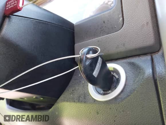 2017 Ram 1500 Big Horn z VIN 1C6RR6LG7HS775671, wystawiony jako IAAI lot #42454179 z przebiegiem 131 748 mil mil oraz . Historia ofert i sprzedaży dostępna na DreamBid. Obrazek 11.