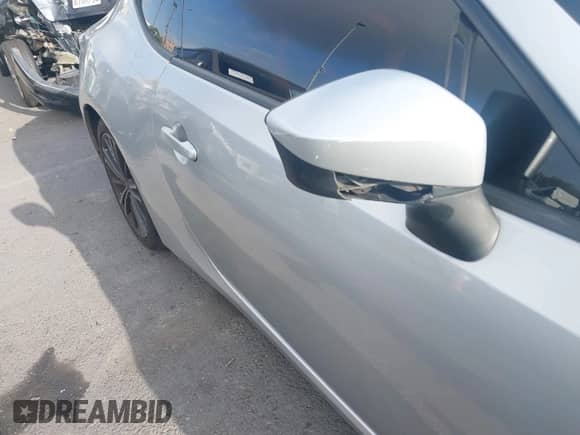 2014 Scion FR-S z VIN JF1ZNAA10E8702937, wystawiony jako IAAI lot #42243654 z przebiegiem 130 344 mil mil oraz . Historia ofert i sprzedaży dostępna na DreamBid. Obrazek 18.