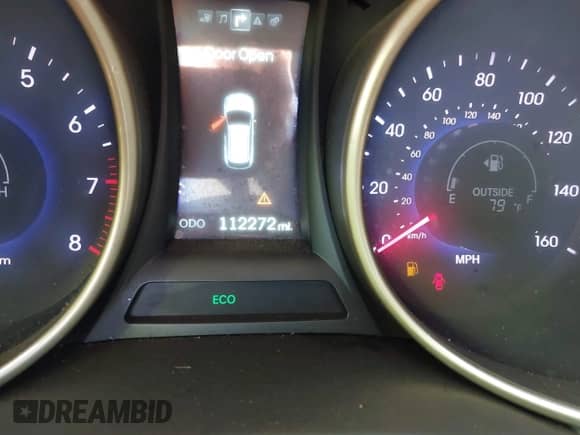 2016 Hyundai Santa Fe with VIN 5XYZW4LA9GG319399, listed as a IAAI auction lot 43087310 with 112,272 mi miles and . Bid and sale history available at DreamBid. Image 7.