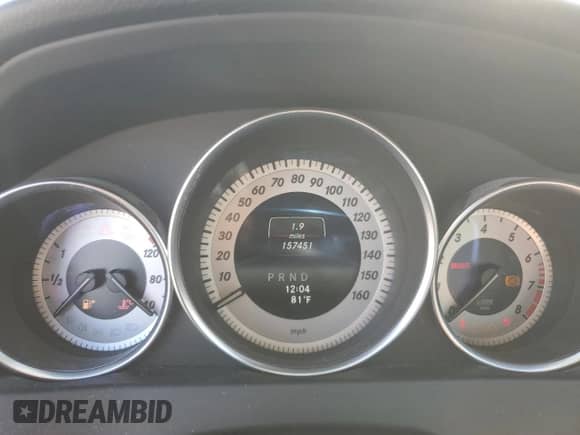 2014 Mercedes-Benz C 250 Sport с VIN WDDGF4HB6EG210133, выставлен на аукционе Copart как лот 85666995 с пробегом 157 451 миль миль и Списание • Salvage title. История ставок и продаж доступна на DreamBid. Изображение 9.