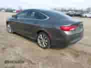 2017 Chrysler 200 Touring z VIN 1C3CCCFB3HN503085, wystawiony jako IAAI lot #41531740 z przebiegiem 140 734 mil mil oraz . Historia ofert i sprzedaży dostępna na DreamBid. Obrazek 3.