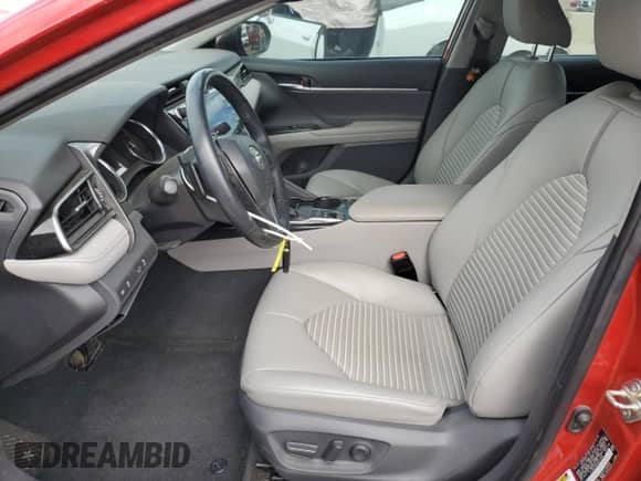 2019 Toyota Camry Hybrid SE с VIN 4T1B21HK2KU011930, выставлен на аукционе Copart как лот 82111515 с пробегом 38 079 миль миль и Списание • Salvage title. История ставок и продаж доступна на DreamBid. Изображение 7.