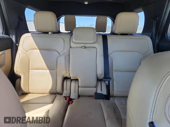 2017 Ford Explorer Limited z VIN 1FM5K7F83HGB80465, wystawiony jako Copart lot #70853145 z przebiegiem 94 406 mil mil oraz Szkoda całkowita • Salvage title. Historia ofert i sprzedaży dostępna na DreamBid. Obrazek 10.