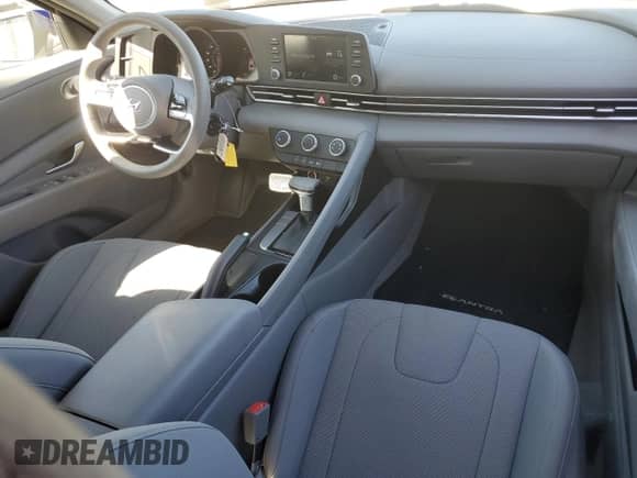 2021 Hyundai Elantra SE с VIN 5NPLL4AGXMH050792, выставлен на аукционе Copart как лот 70051895 с пробегом 29 364 миль миль и Списание • Salvage title. История ставок и продаж доступна на DreamBid. Изображение 8.