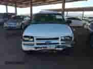 2001 Chevrolet Blazer LT with VIN 1GNCS13W412203936, listed as a IAAI auction lot 43173781 with 193,875 mi miles and . Bid and sale history available at DreamBid. Image 12.