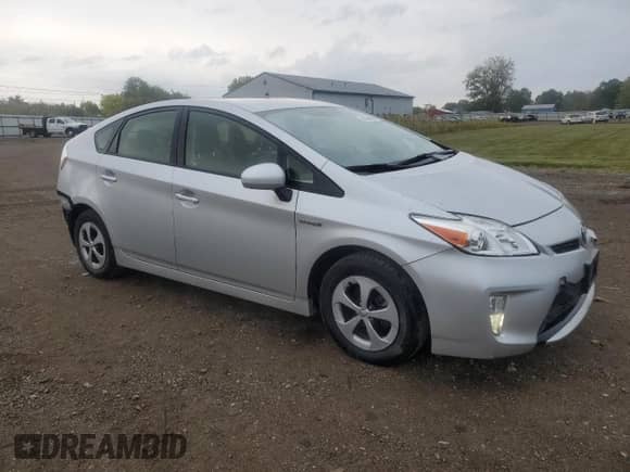 2012 Toyota Prius Three with VIN JTDKN3DU4C1539065, listed as a Copart auction lot 81664585 with 90,338 mi miles and Salvage title. Bid and sale history available at DreamBid. Image 4.