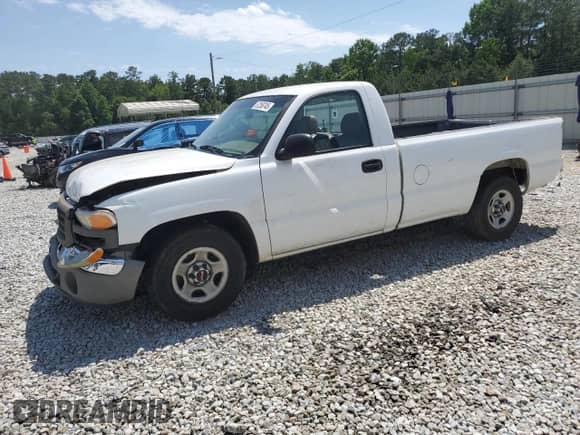 2004 GMC Sierra 1500 SLE with VIN 1GTEC14V54E136674, listed as a Copart auction lot 57258745 with 266,011 mi miles and Salvage title. Bid and sale history available at DreamBid. Image 1.