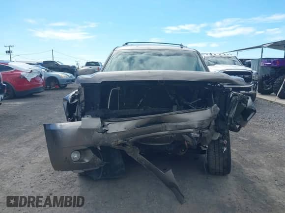 2013 Chevrolet Tahoe LT с VIN 1GNSKBE05DR336873, выставлен на аукционе IAAI как лот 40326194 с пробегом 175 058 миль миль и . История ставок и продаж доступна на DreamBid. Изображение 6.