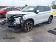 2023 Mitsubishi Outlander SE z VIN JA4J3UA88PZ060230, wystawiony jako IAAI lot #42748367 z przebiegiem 36 704 mil mil oraz . Historia ofert i sprzedaży dostępna na DreamBid. Obrazek 18.
